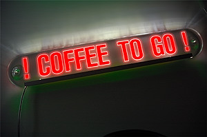 beispiel: TOP-LIGHT mit roten schriftzug coffee to go